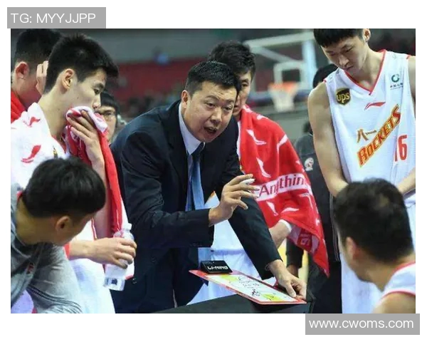 八一男篮与广东男篮激战正酣谁能在赛场上笑到最后