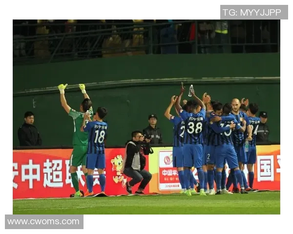 富力与苏宁精彩对决全场录像回放及精彩瞬间分析