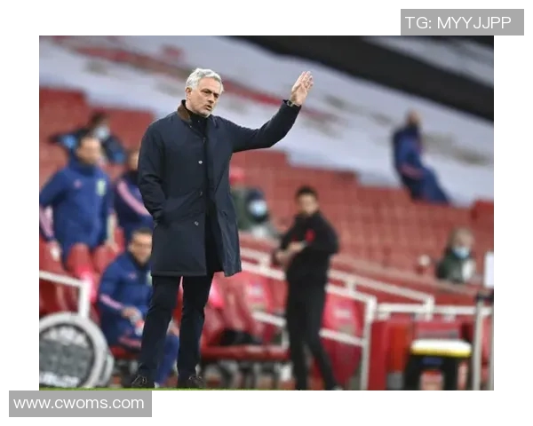 红牛与曼联激战结果揭晓球迷热议比赛精彩瞬间与战术分析