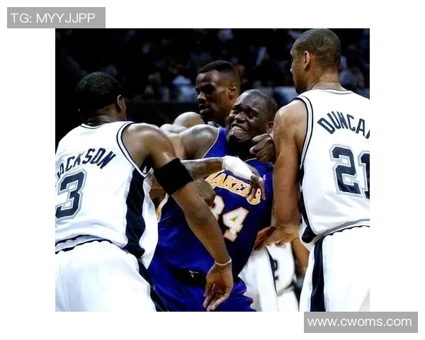 2009年湖人对决马刺的经典对抗赛回顾与分析