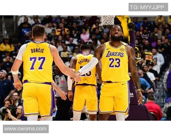 2019年湖人对阵鹈鹕的精彩对决回顾与球员表现分析