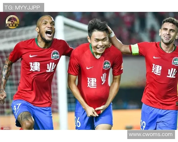 海伦芬主场迎战艾克期待精彩对决双方争夺重要积分的关键战役