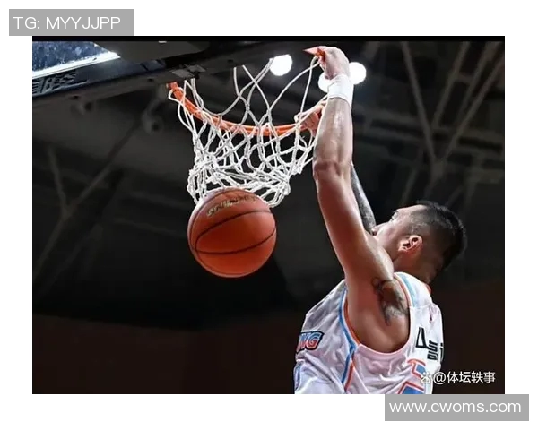 陈林坚:从青涩少年到篮球场上的璀璨明星之路与奋斗故事 陈林坚:从青涩少年到篮球场上的璀璨明星之路与奋斗故事