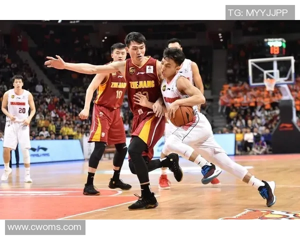 广东对阵浙江稠州篮球直播精彩瞬间全程回顾与分析