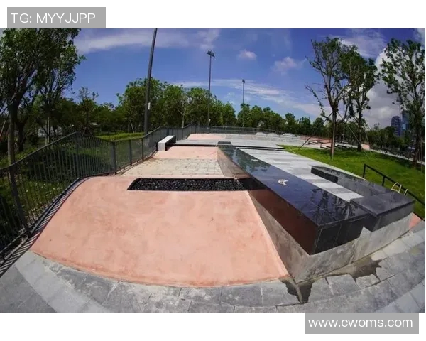 深圳滑板队包夹战术分析与成败经验分享